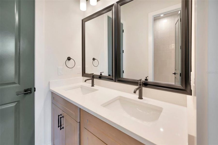 Image 42 of a home in Palmera Wellen Park – Executive Series. Image 42 of a home in Palmera Wellen Park – Executive Series.