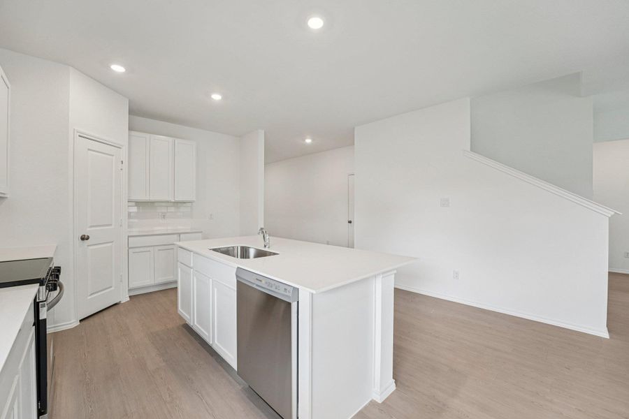 Furnished interior view inside a new home in Clayton Ranch, Copperas Cove (Image 13).