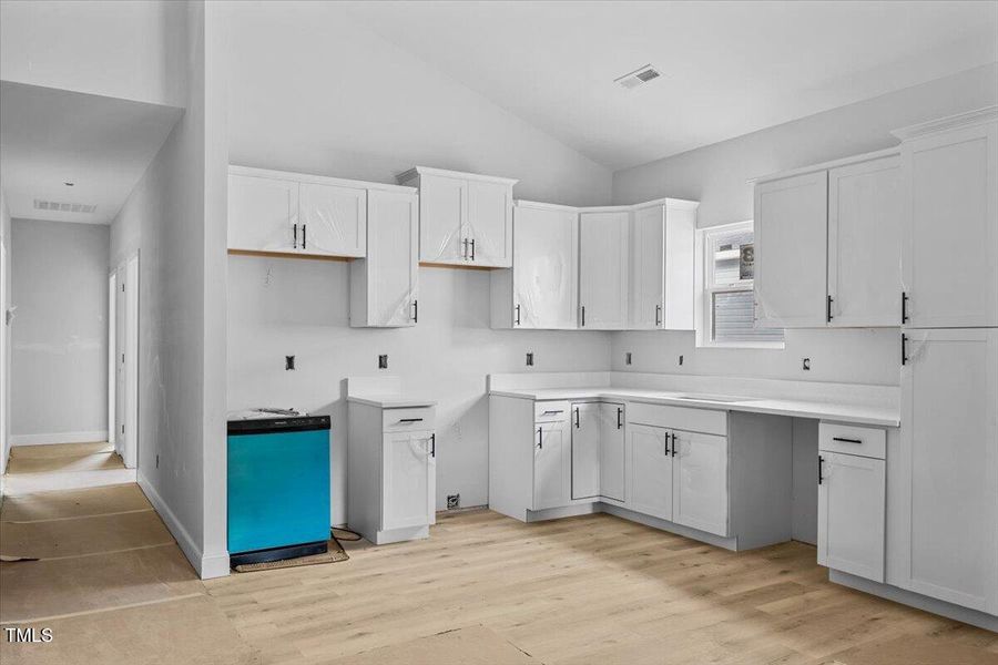 04-Lan 1235 St Regis-4