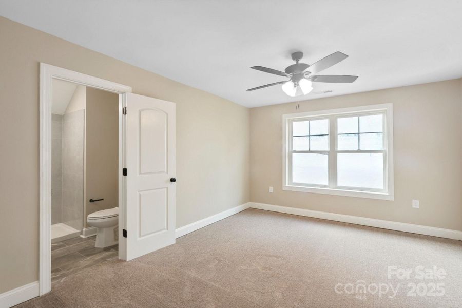 Spacious, unfurnished interior of a new home in , Charlotte (Image 41).