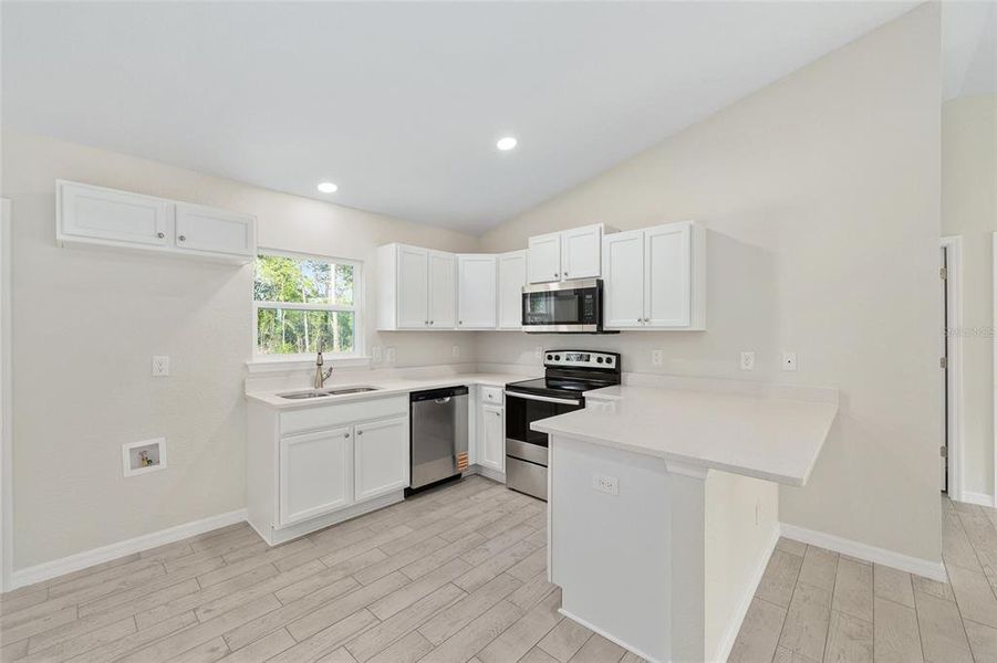 Furnished interior view inside a new home in , Ocala (Image 10).
