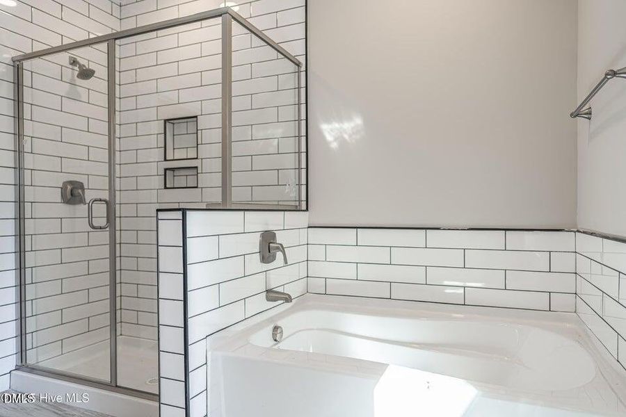 20250916180750194368000000-o 20250916180750194368000000-o