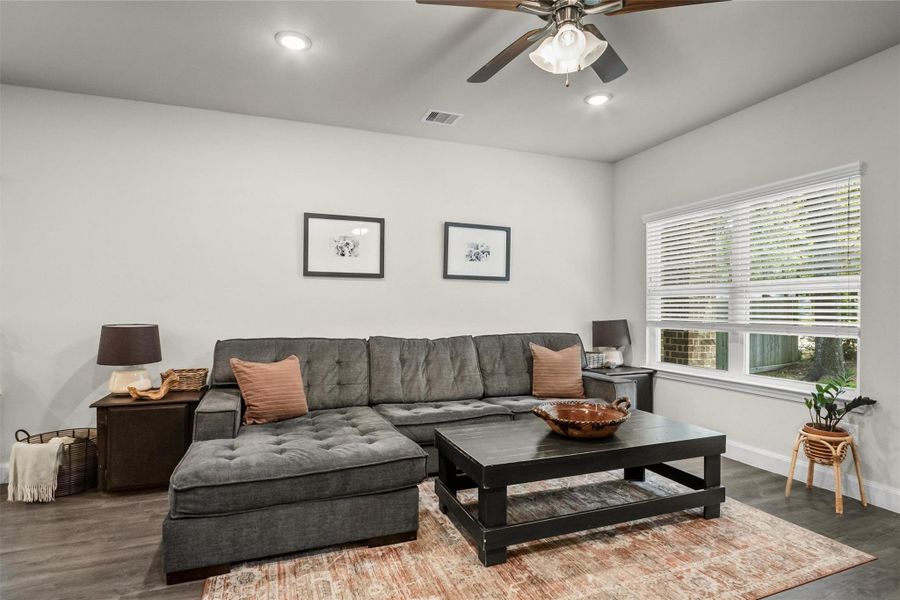 Furnished interior view inside a new home in , Conroe (Image 31).