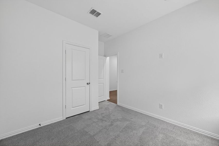 Spacious, unfurnished interior of a new home in River Ridge, Crandall (Image 24). Spacious, unfurnished interior of a new home in River Ridge, Crandall (Image 24).