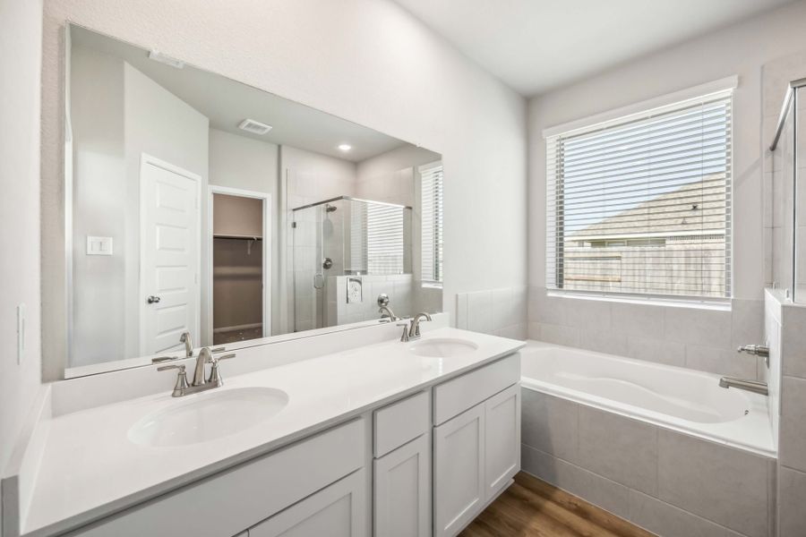 Carter Floorplan - Primary Bathroom Carter Floorplan - Primary Bathroom