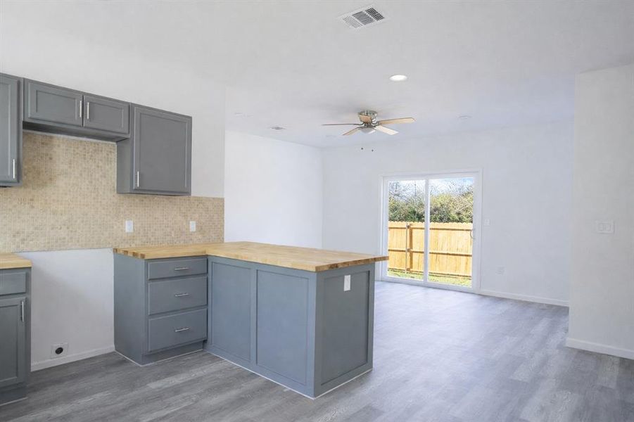 Furnished interior view inside a new home in , Fort Worth (Image 6).