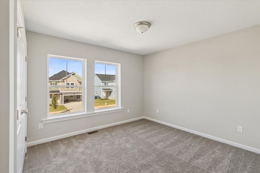 Spacious, unfurnished interior of a new home in Windsor, North Augusta (Image 30).