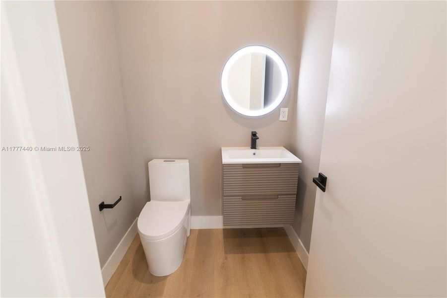 Furnished interior view inside a new home in , Miami (Image 27).