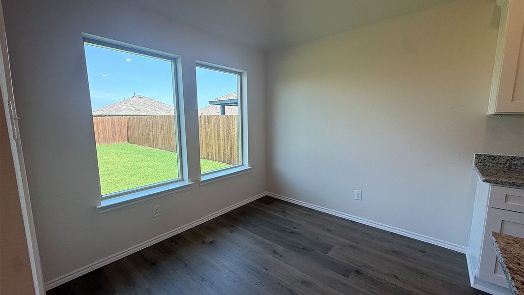 Spacious, unfurnished interior of a new home in Riverfield, Josephine (Image 9).