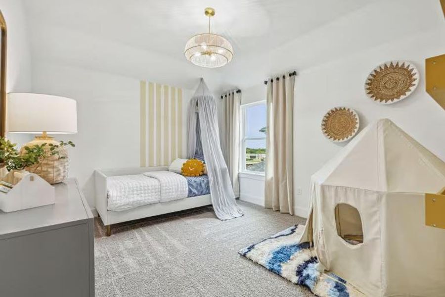 Photo of Pulte model home with same floor plan, not of actual home listed. Photo of Pulte model home with same floor plan, not of actual home listed.