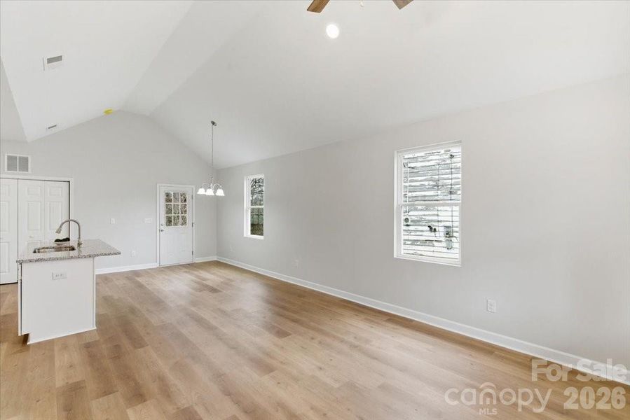 Spacious, unfurnished interior of a new home in , Shelby (Image 36).