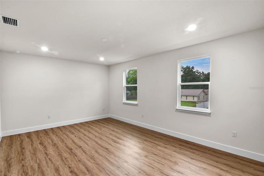 Spacious, unfurnished interior of a new home in , Orlando (Image 33). Spacious, unfurnished interior of a new home in , Orlando (Image 33).