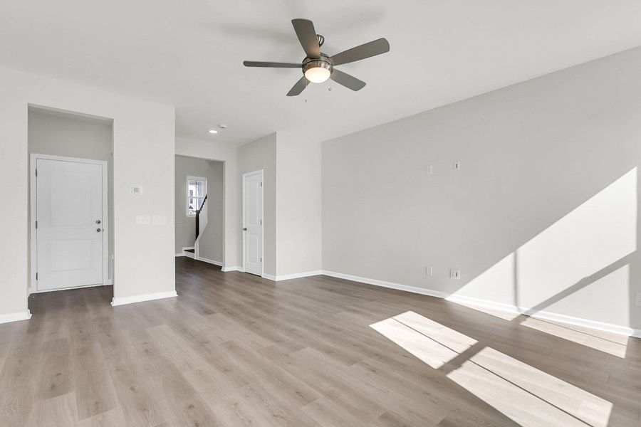 Spacious, unfurnished interior of a new home in Wildcat Chase, Summerville (Image 19).
