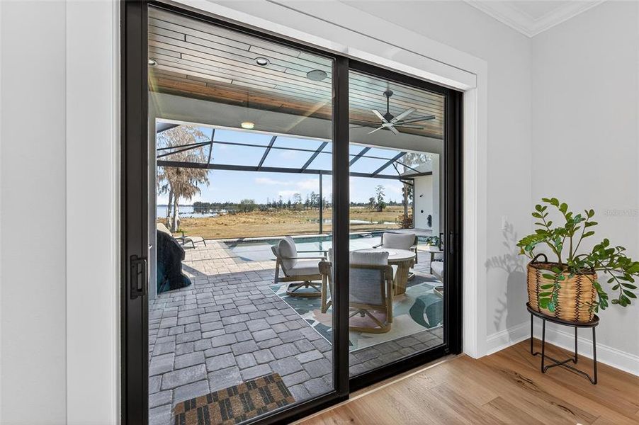 Image 85 of a home in .