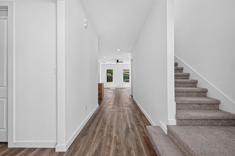 Spacious, unfurnished interior of a new home in , Conroe (Image 14).