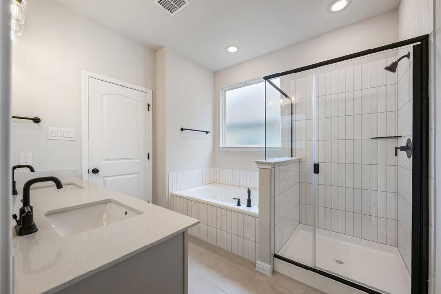 Furnished interior view inside a new home in Patterson Ranch, Georgetown (Image 9).