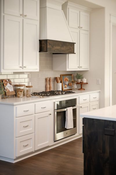 Close-up of interior finishes inside a home in Greens Prairie Reserve, College Station (Image 20). Close-up of interior finishes inside a home in Greens Prairie Reserve, College Station (Image 20).
