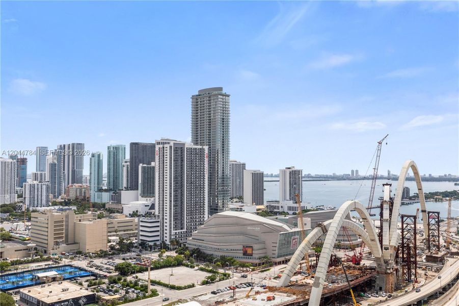 Condo located in Miami, FL showcasing its design and architecture (Image 23). Condo located in Miami, FL showcasing its design and architecture (Image 23).