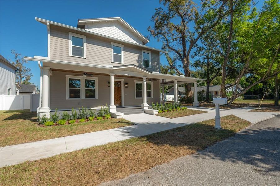Front exterior of a new home in , Tampa, FL, highlighting curb appeal (Image 28). Front exterior of a new home in , Tampa, FL, highlighting curb appeal (Image 28).