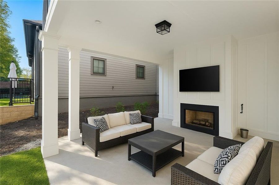 Image 39 of a home in .