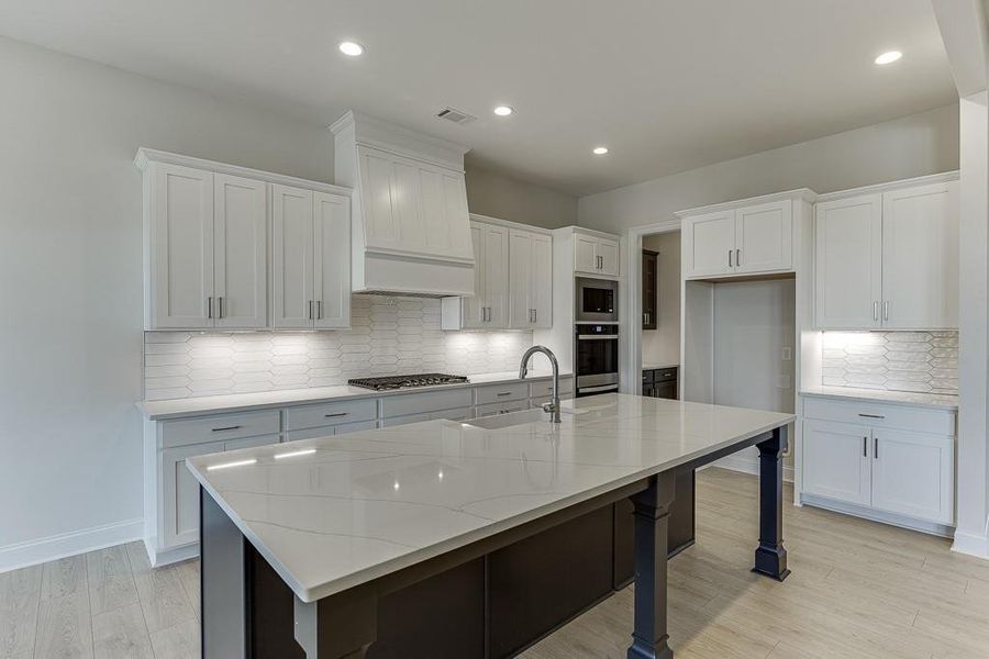 Furnished interior view inside a new home in , Buford (Image 10).