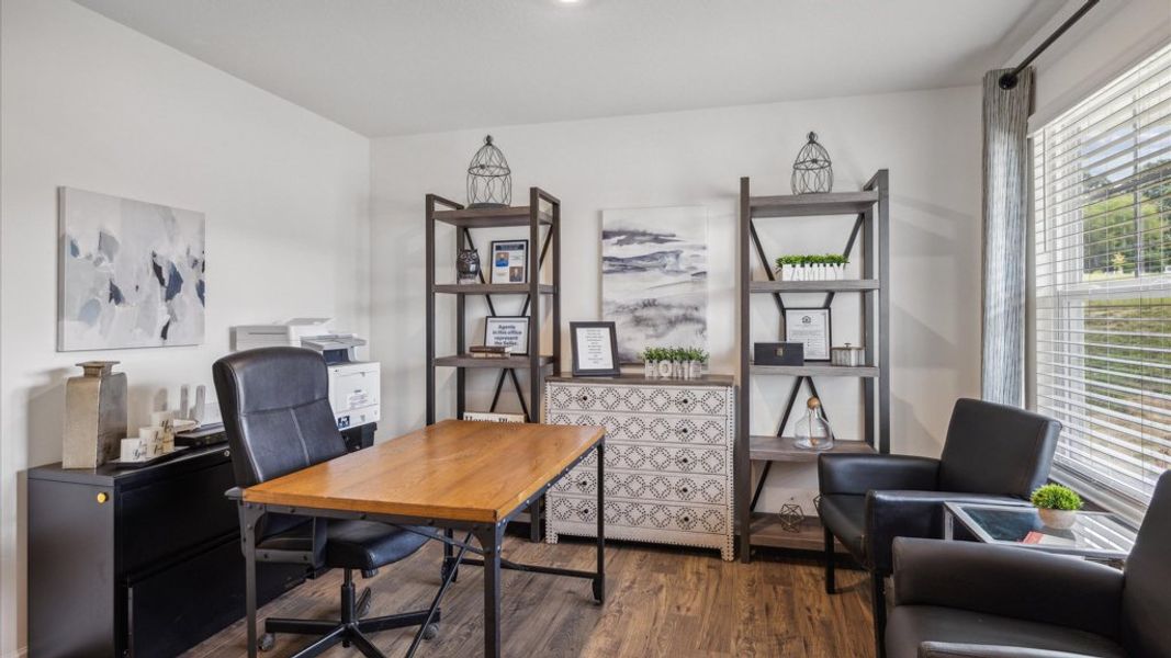 Furnished interior view inside a new home in Belhaven, Knoxville (Image 10).