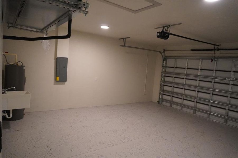 Spacious, unfurnished interior of a new home in , North Port (Image 55). Spacious, unfurnished interior of a new home in , North Port (Image 55).