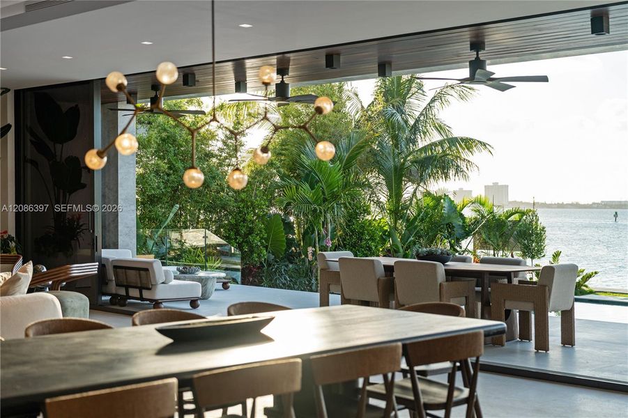 Community amenities in , Miami Beach (Image 36).