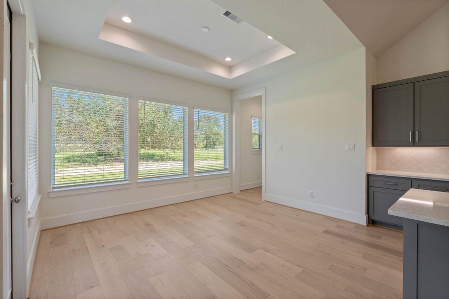 Spacious, unfurnished interior of a new home in Chapel Bend, Montgomery (Image 31).