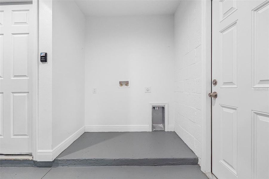 Spacious, unfurnished interior of a new home in , Tampa (Image 33).