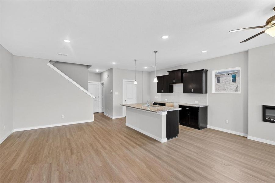 Spacious, unfurnished interior of a new home in Solterra Texas, Mesquite (Image 30).