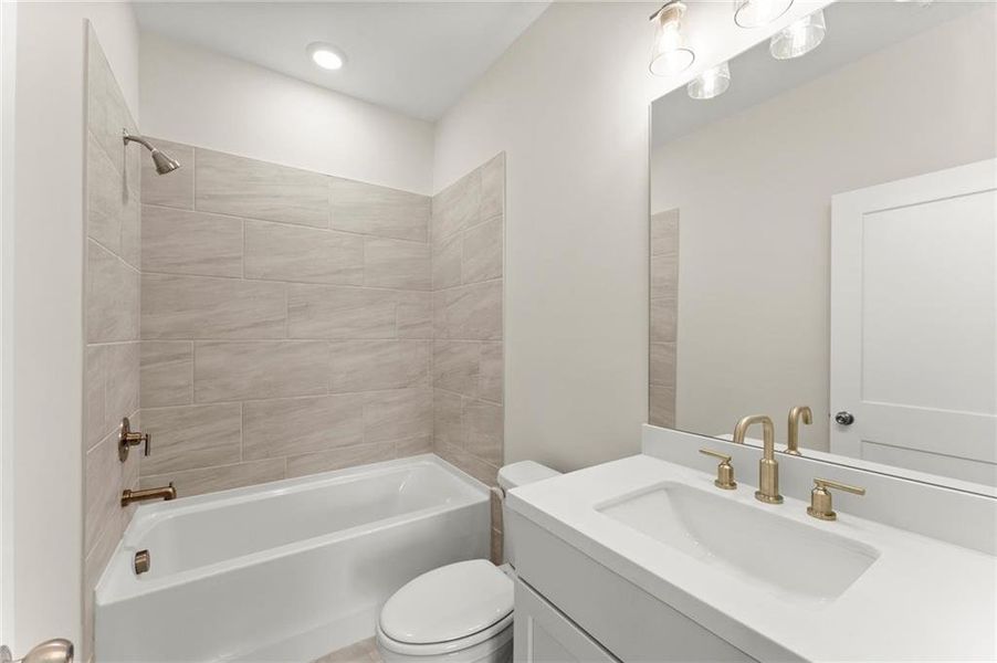 Furnished interior view inside a new home in Hillgrove Preserve, Powder Springs (Image 17).