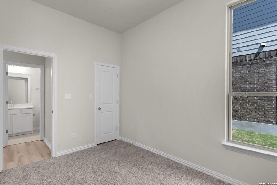 Spacious, unfurnished interior of a new home in Stream Waters, Seguin (Image 28). Spacious, unfurnished interior of a new home in Stream Waters, Seguin (Image 28).