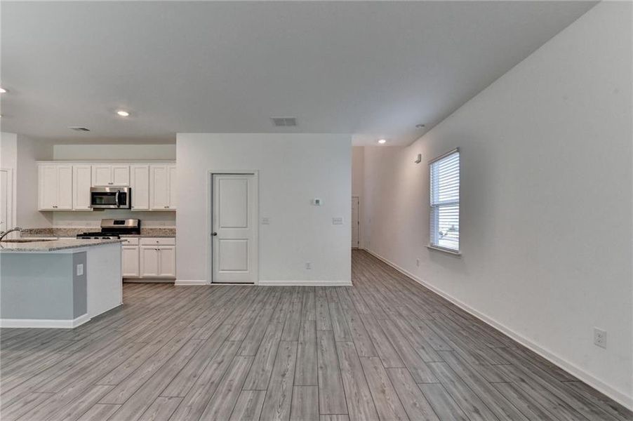 Image 54 of a home in .