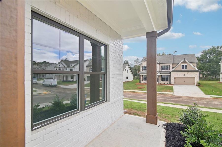 Exterior details and patio area of a home in Summerlin, Winder (Image 19).