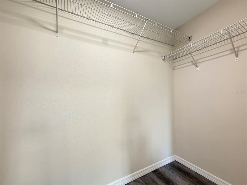 Spacious, unfurnished interior of a new home in , Tampa (Image 15).