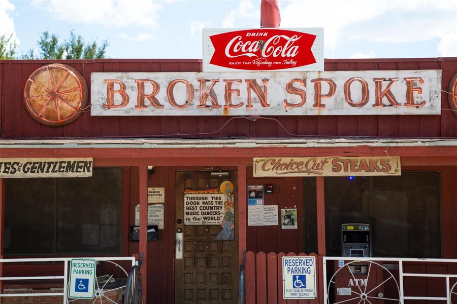 The Broken Spoke, Austin’s iconic honky-tonk, offers Texas charm, live music, dancing, and rich history.