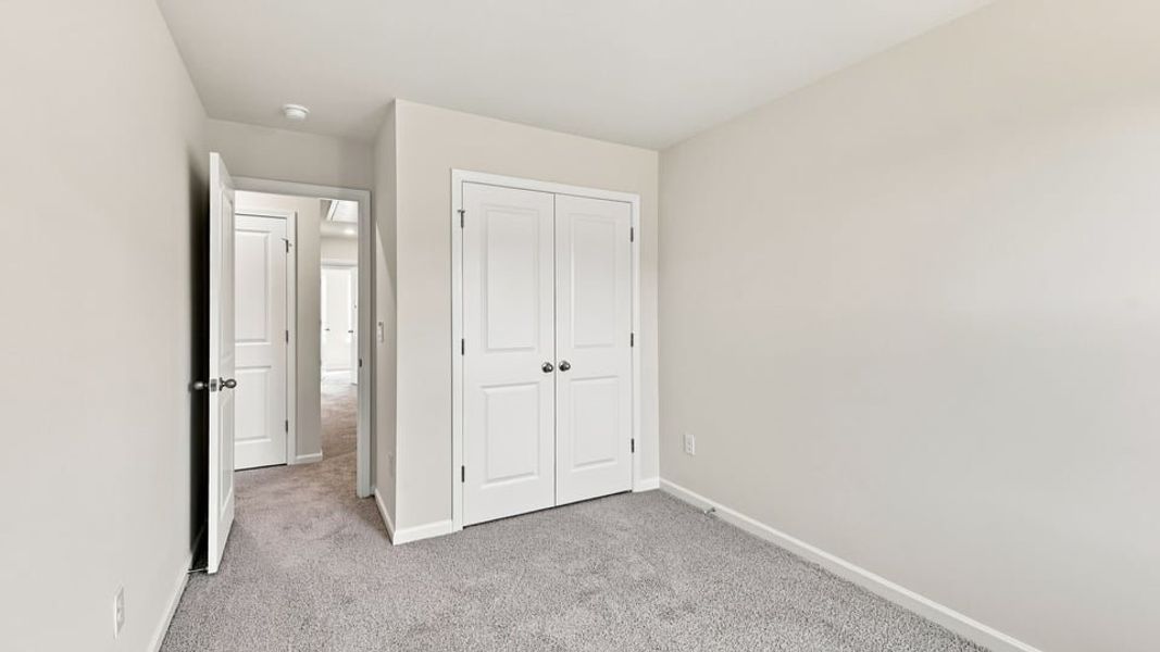Spacious, unfurnished interior of a new home in Baxter Village, Boiling Springs (Image 27).