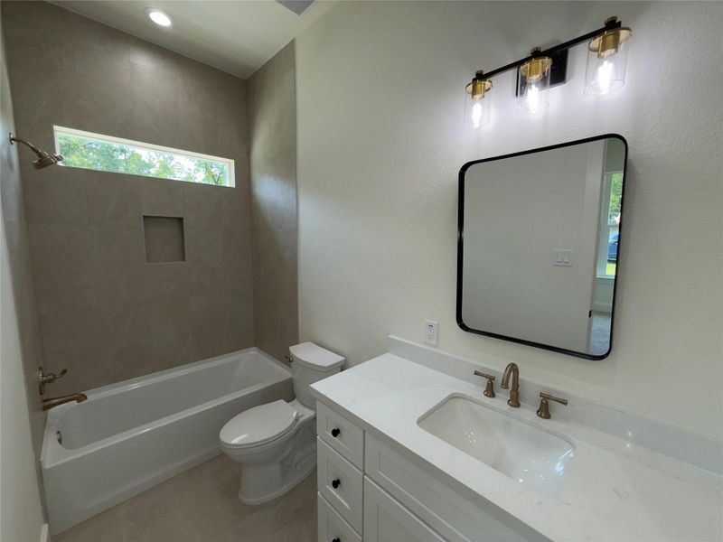 Furnished interior view inside a new home in , Livingston (Image 15).