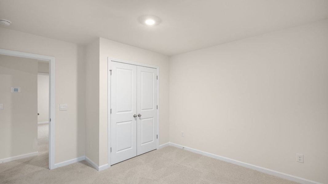 Spacious, unfurnished interior of a new home in Hobbs Farm, Ayden (Image 29).