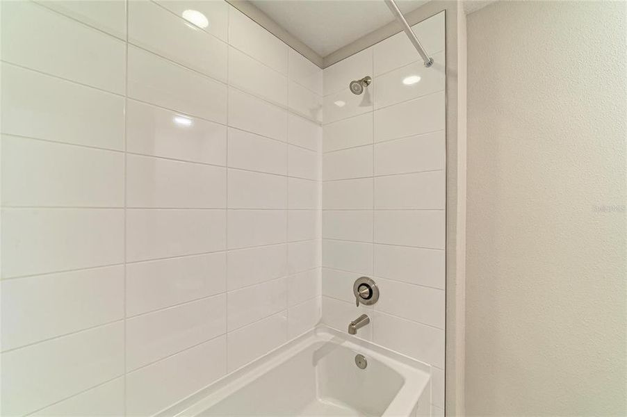 Close-up of interior finishes inside a home in Mirada, San Antonio (Image 15).