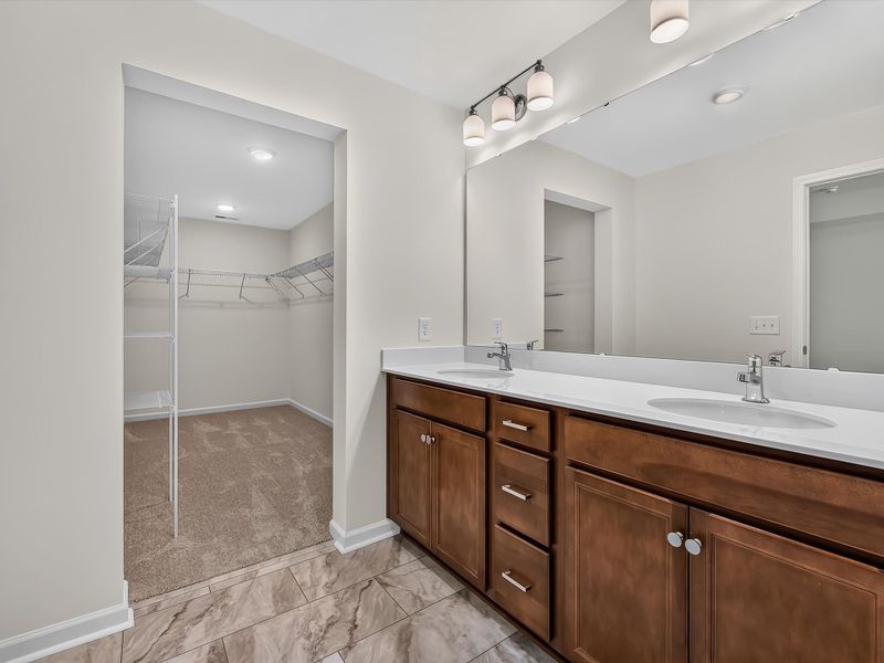 Owner's Bath Owner's Bath