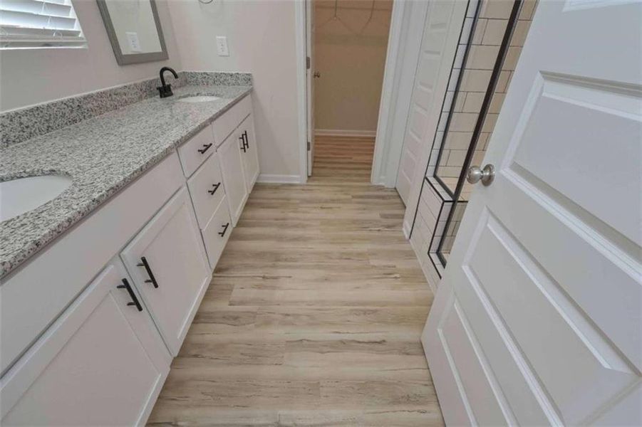 Image 30 of a home in Deer Creek.