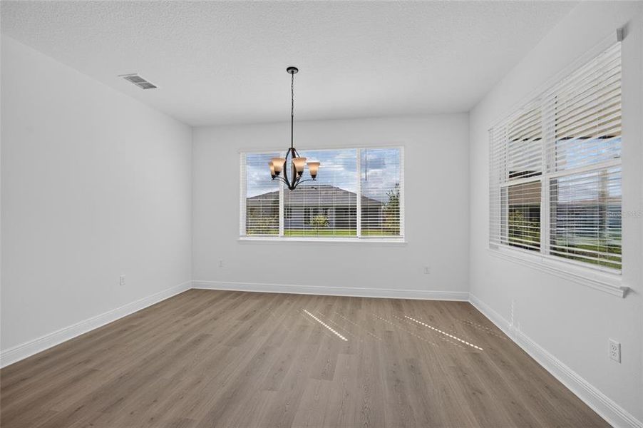 Spacious, unfurnished interior of a new home in , Ocala (Image 32).