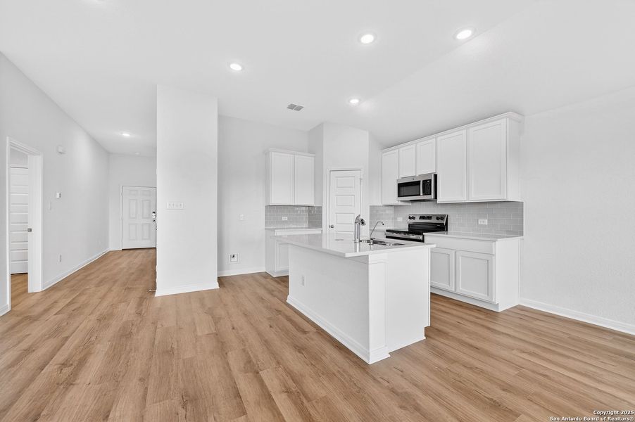Furnished interior view inside a new home in Paloma Park, Converse (Image 5).