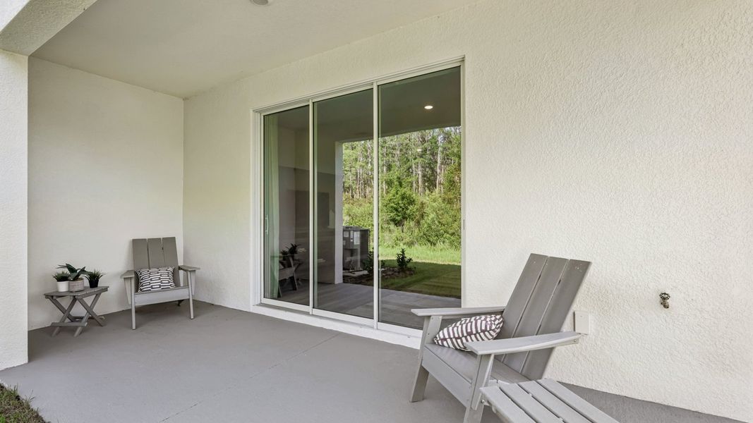Representative furnished interior of a home built from the Vale by D.R. Horton in Meadow Ridge at Epperson, Wesley Chapel (Image 26).