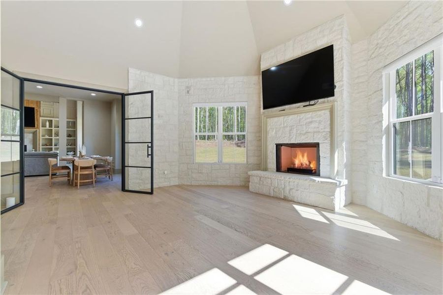 Image 97 of a home in .