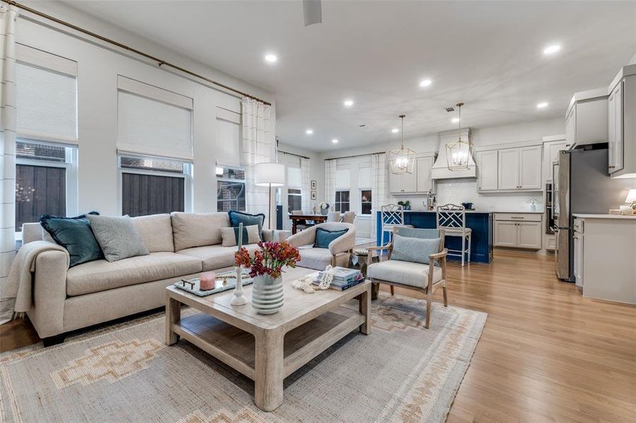 Furnished interior view inside a new home in , Dallas (Image 6).