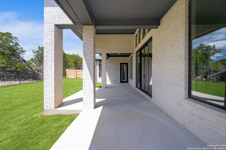 Image 21 of a home in . Image 21 of a home in .