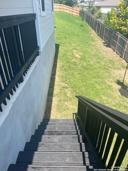 Image 8 of a home in Weston Oaks. Image 8 of a home in Weston Oaks.